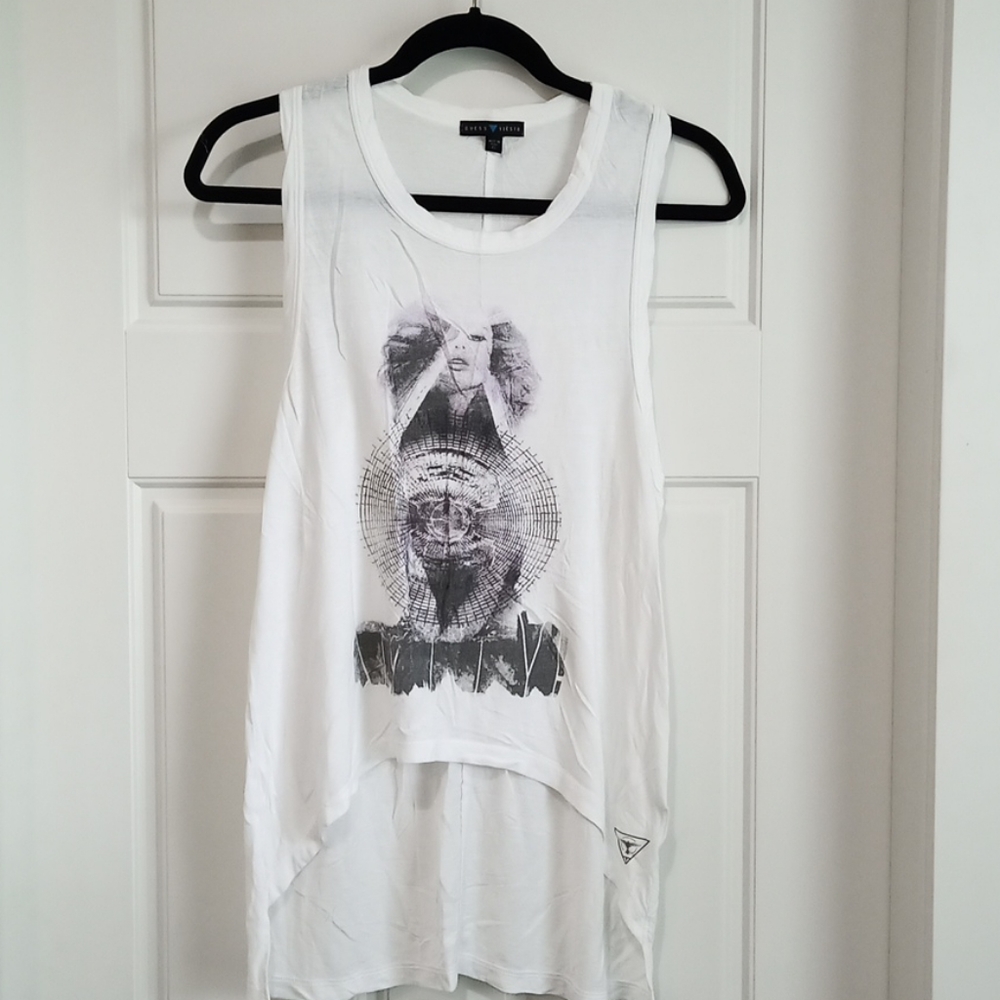 🛍 Guess Tank